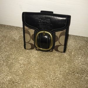 Coach Signature Bifold Wallet Buckle